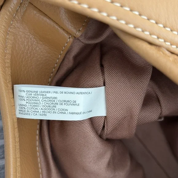 Elegant Leather Women's Bag - Picture 6 of 6